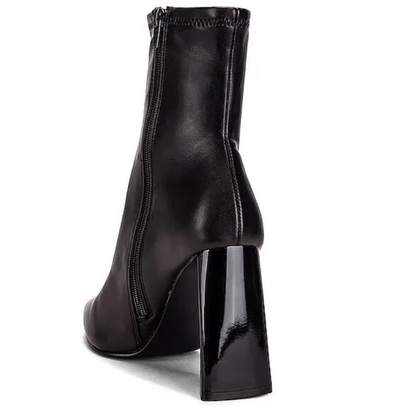 New Steve Madden Black Ticker Pointed Toe Block Heel Bootie - Picture 8 of 11